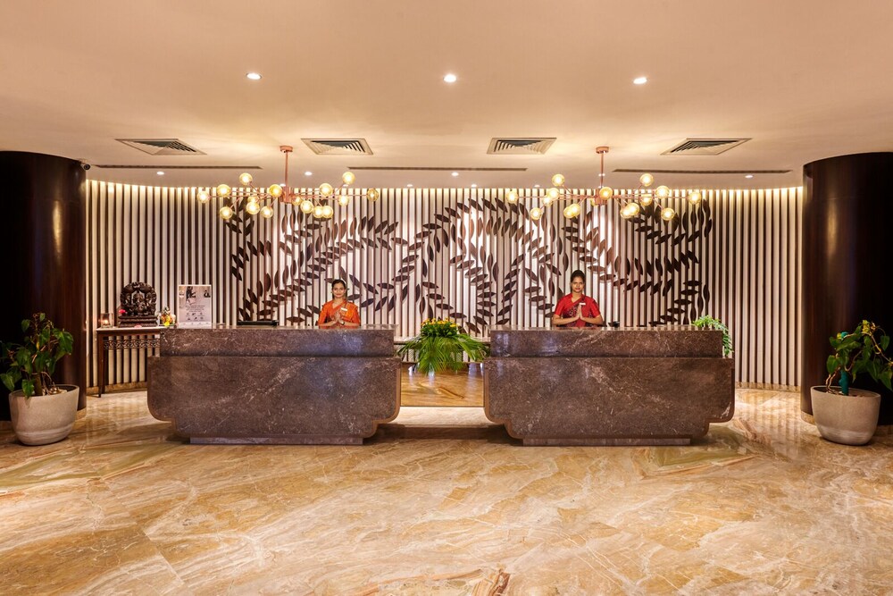 Lobby at The Pride Hotel Nagpur, NAGPUR