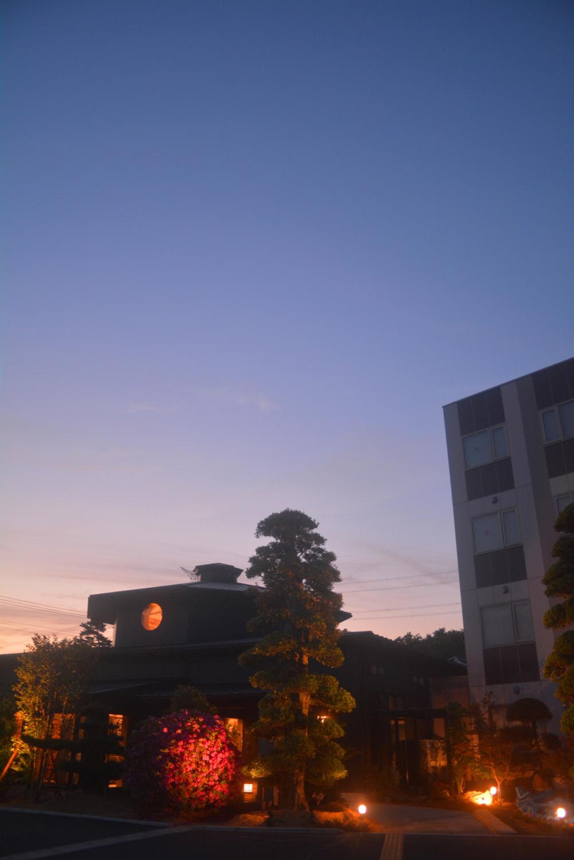 Hotel Futabatei 2/34
