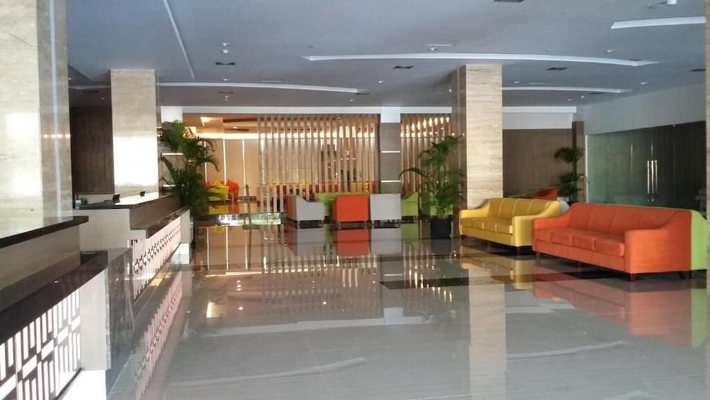 Dalton Hotel 22/58