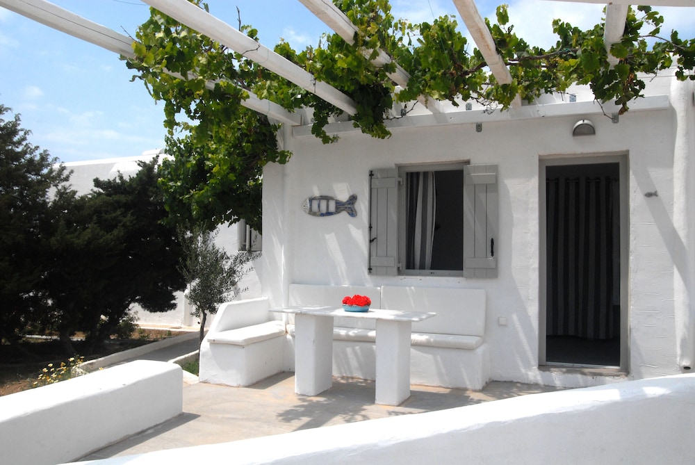 Anemoi Resort 35/50