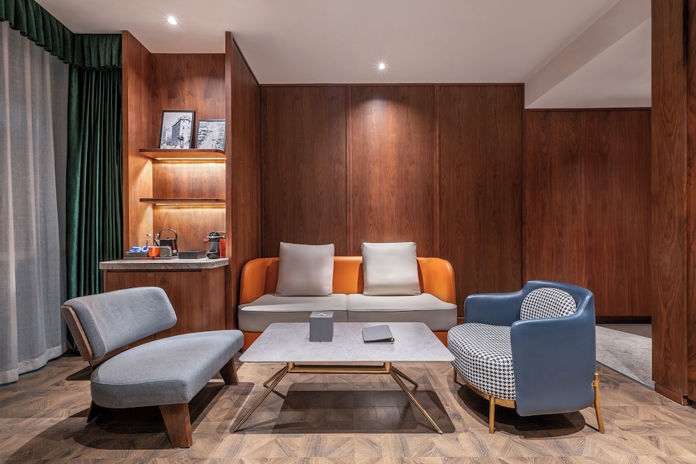 Novotel Shanghai Baoshan Jiusi 17/46