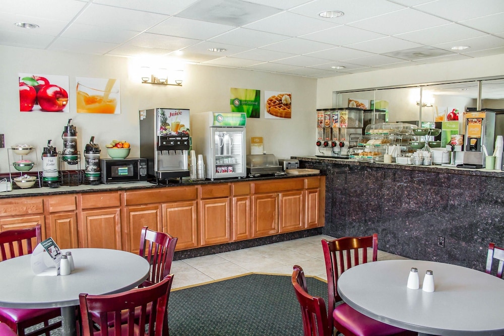 Quality Inn & Suites Longview Kelso 30/44