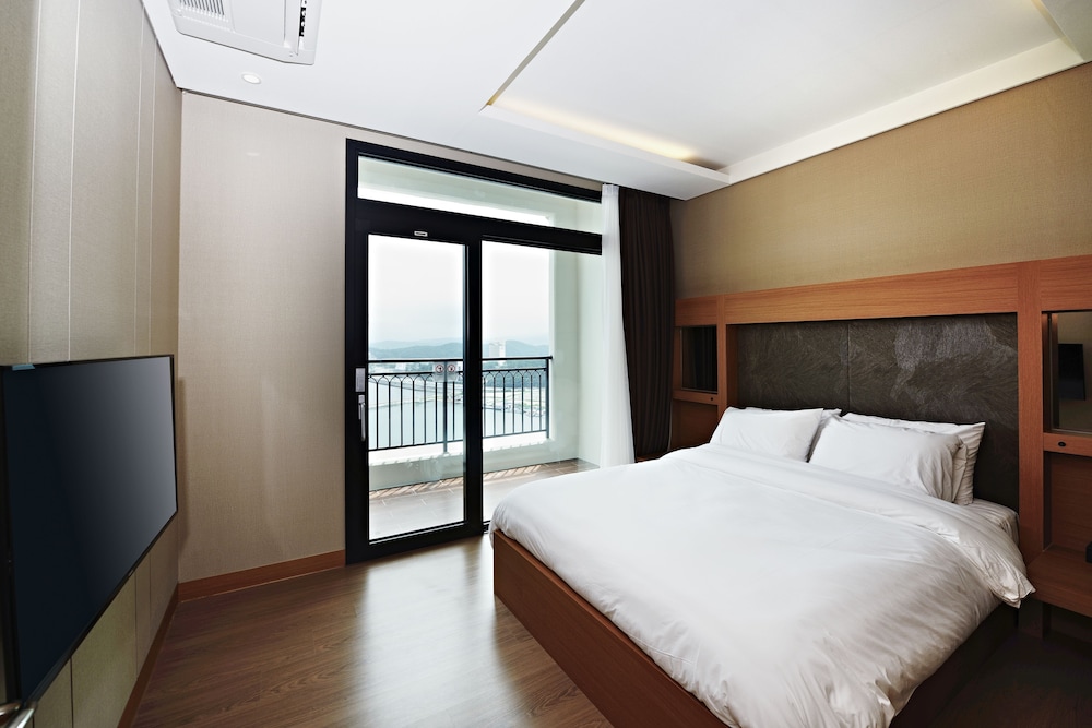 Ramada by Wyndham Gangwon Sokcho 14/34