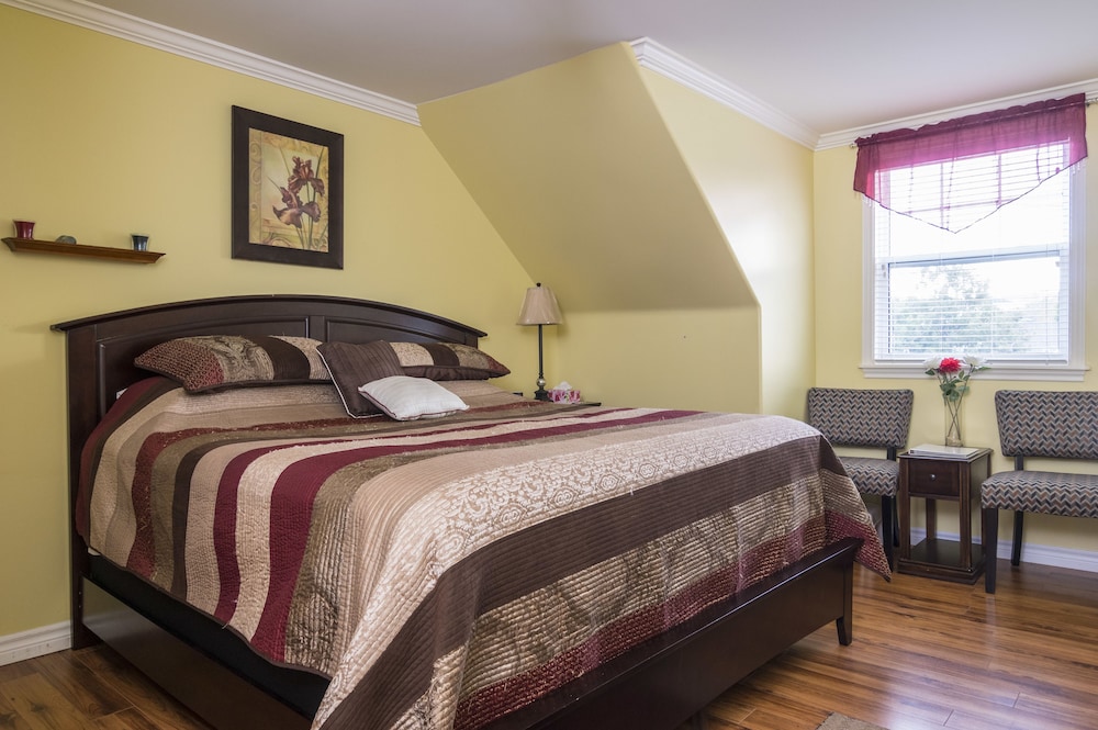Whitsha Inn B&B 5/35