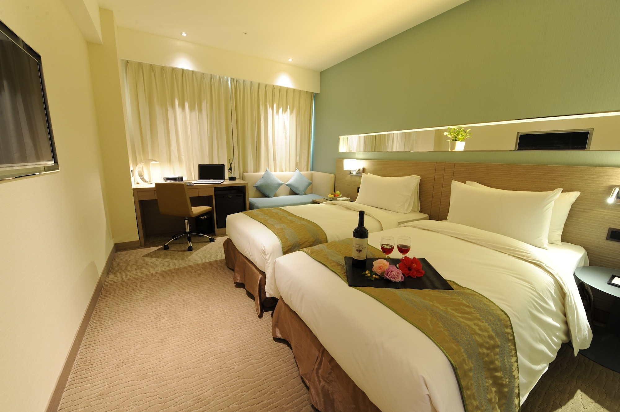 STANDARD, TWIN BEDS