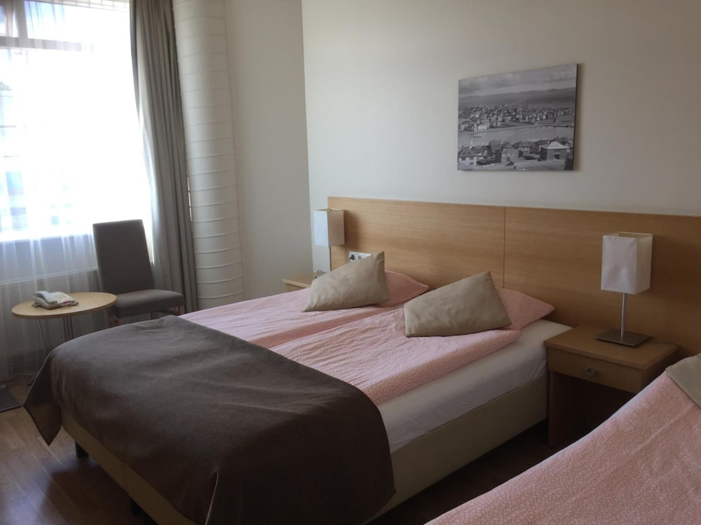 Arctic Comfort Hotel 18/50