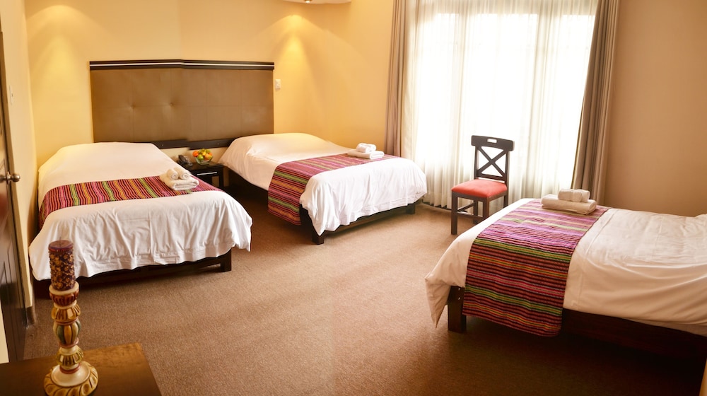 ROOM, TRIPLE