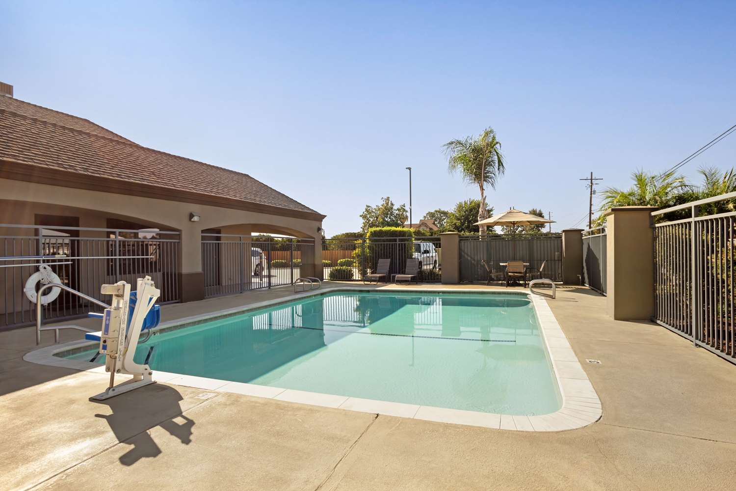 Best Western Exeter Inn & Suites 10/10
