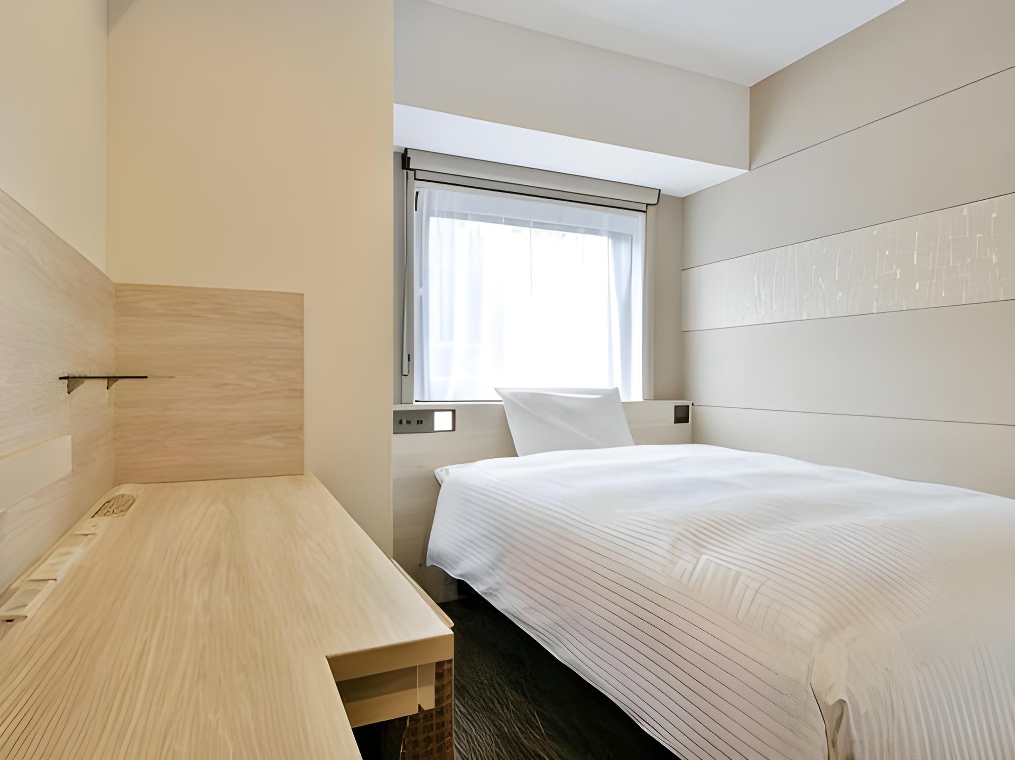 Standard, Double Bed, Bathtub, Smoking