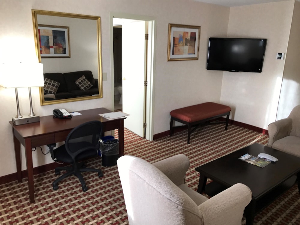 Best Western Plus Grosvenor Airport Hotel 23/48