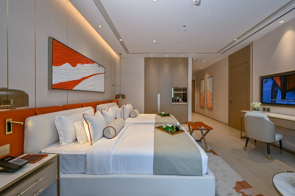 Onyx Rotana 17/61