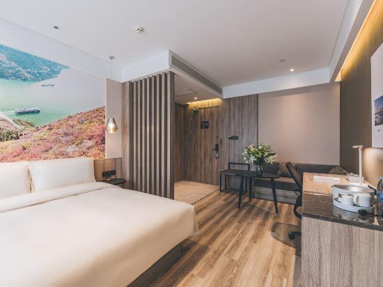 Atour Hotel (Chongqing Jiangbei International Airport) 10/39