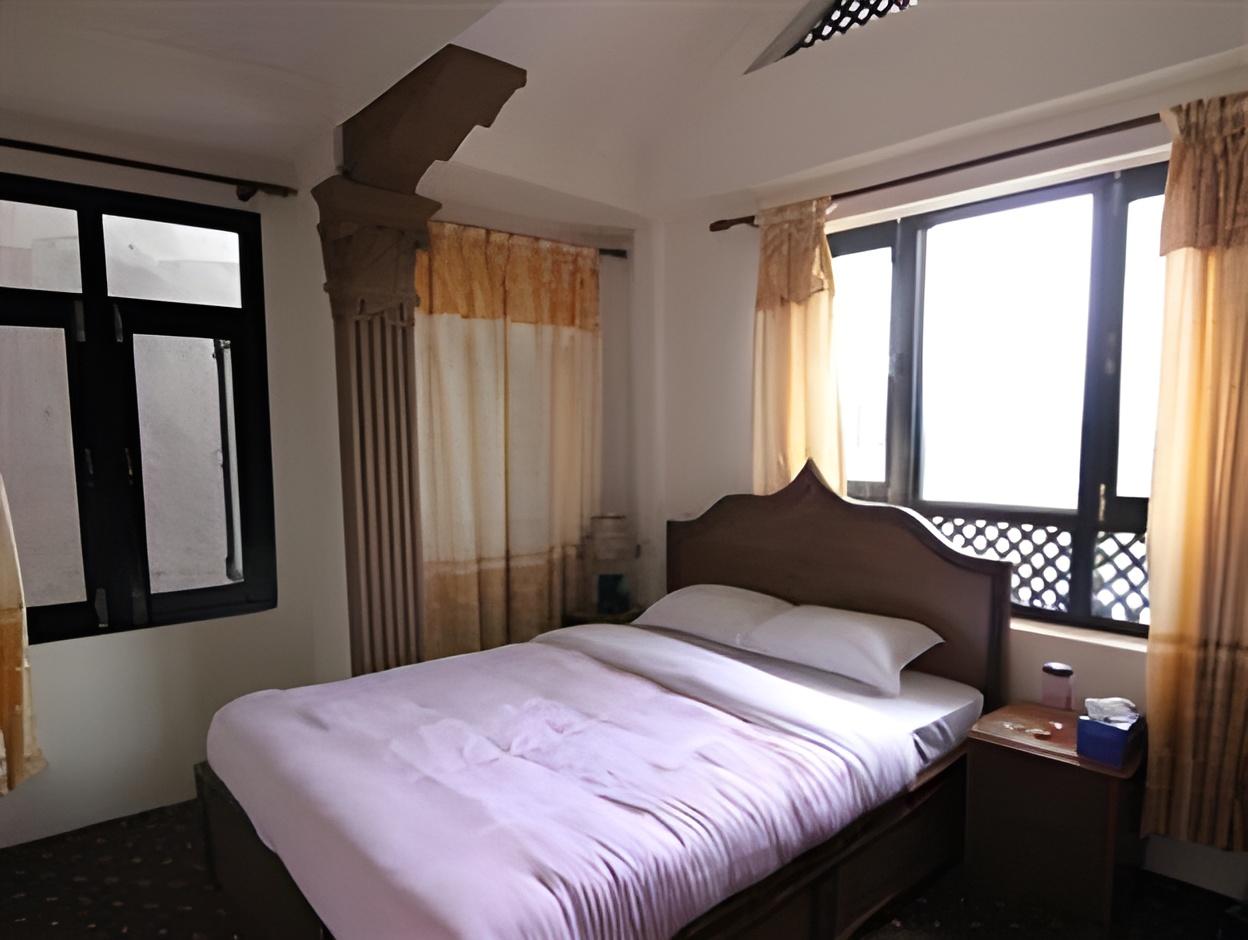 Hotel Manohara 13/21