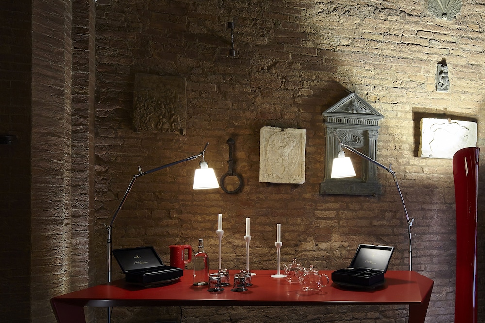 Palazzetto Rosso Hotel 44/74