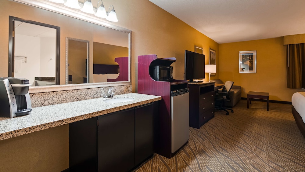 Best Western Gaylord 32/36