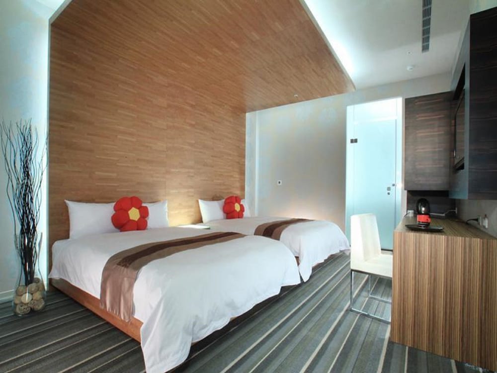 Yoai Hotel 11/45