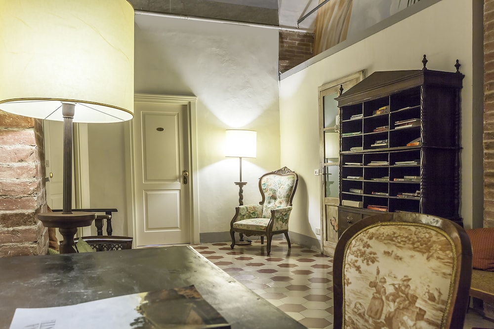 IL Chiostro Del Carmine 23/58