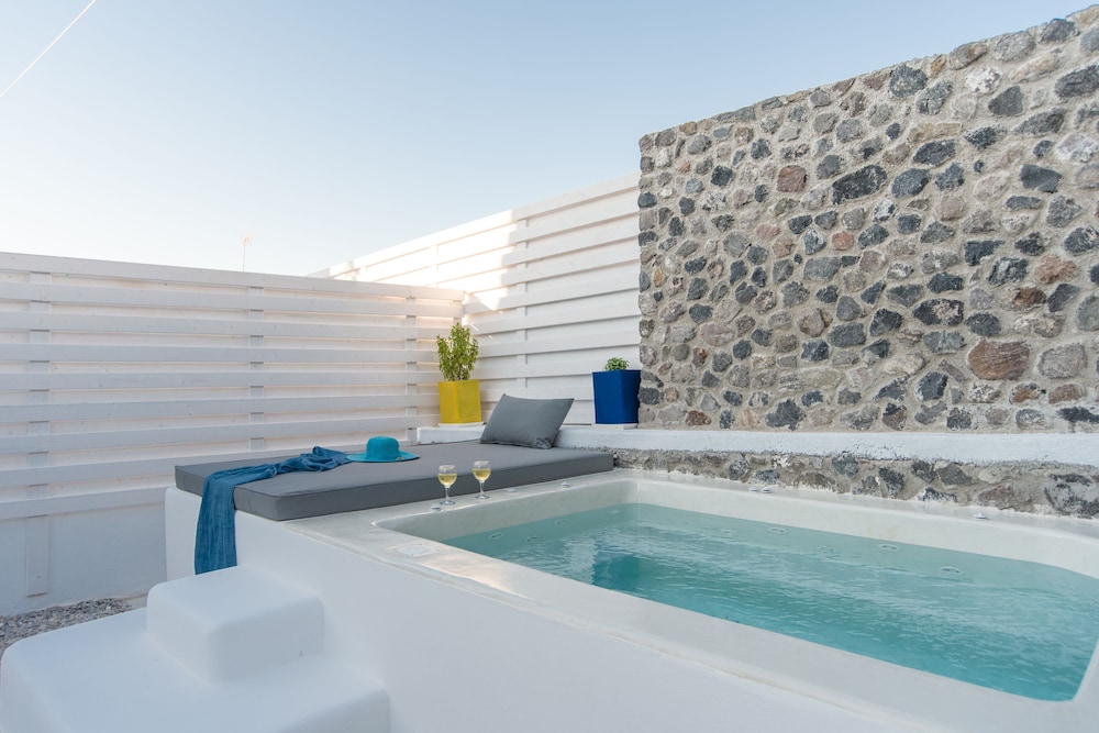 Lagadi Suites 34/67