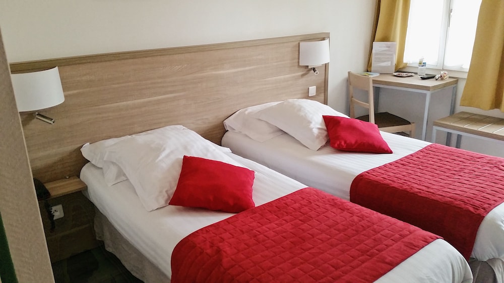 LOGIS HOTEL LES COMTES DE PARDIAC 8/34