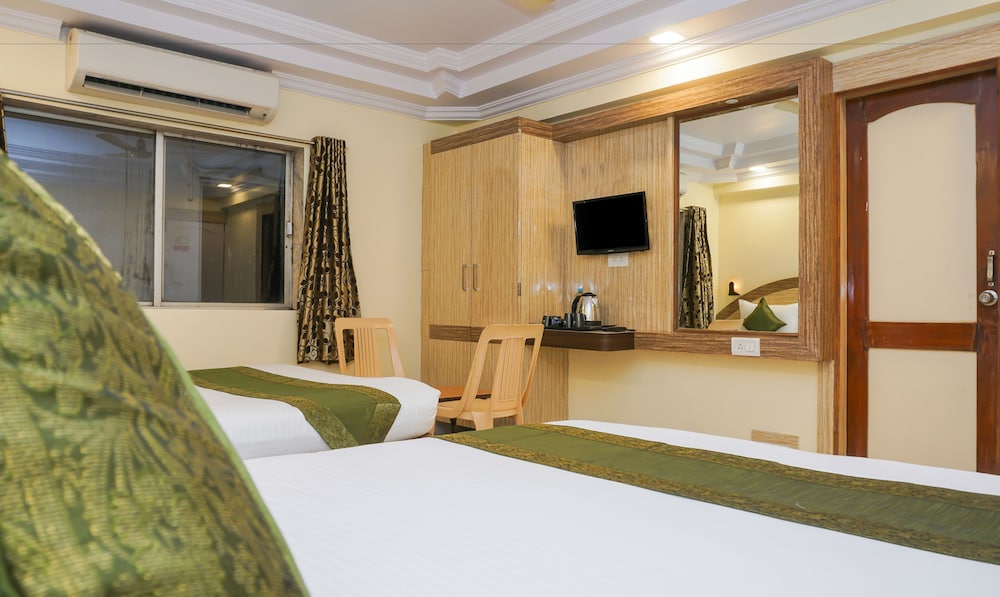 Treebo Hillway Inn 25/38