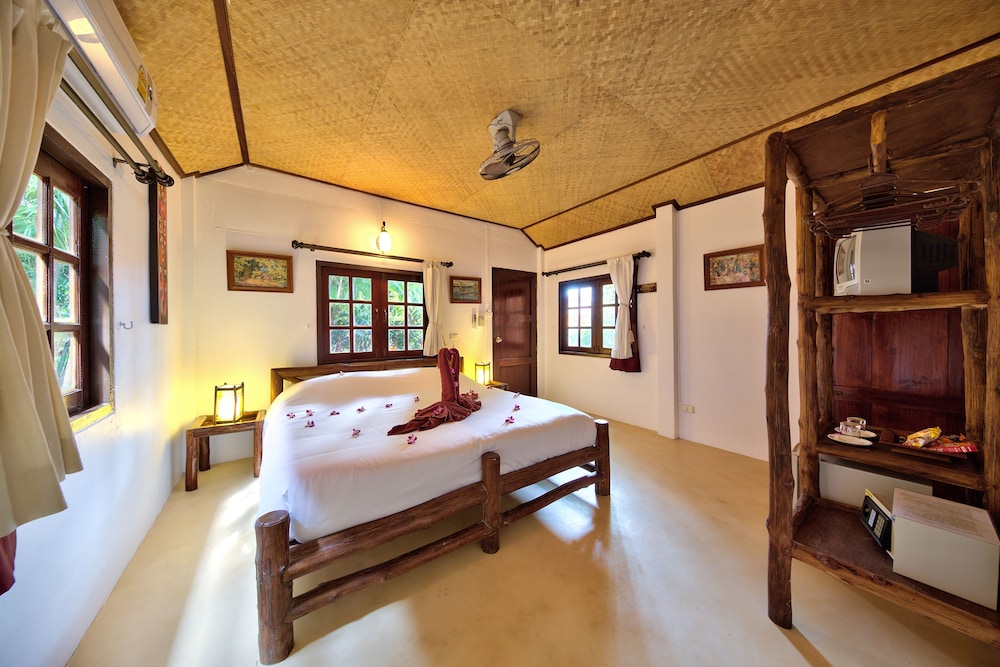 Eden Bungalows 37/71