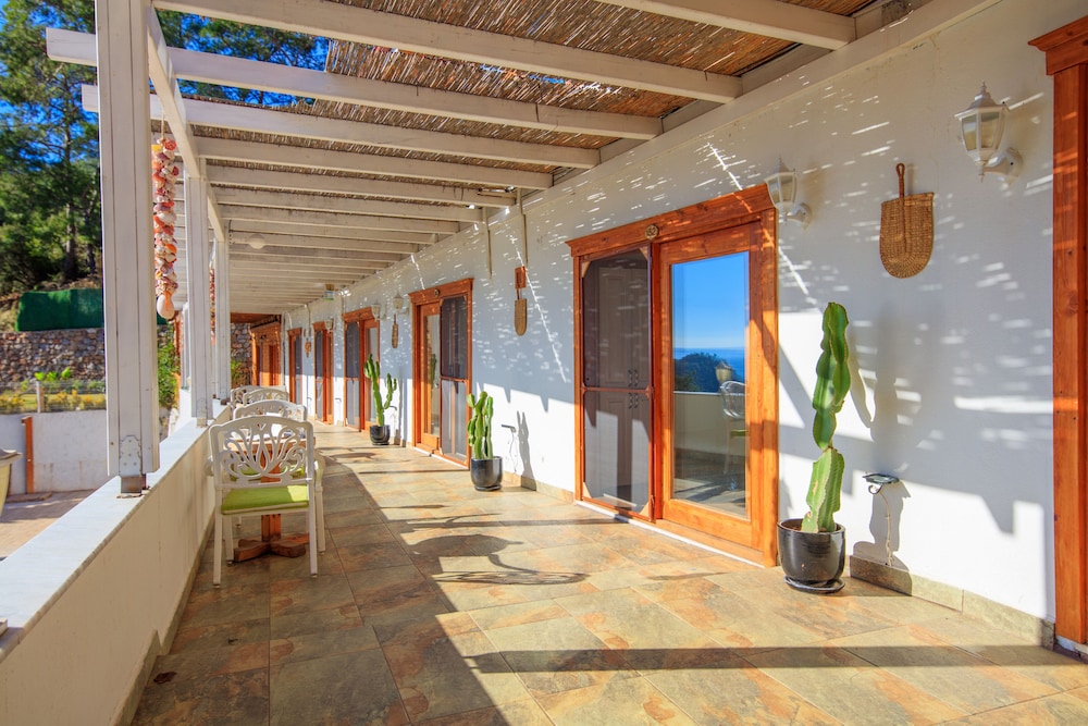 Manzara Hotel 42/50
