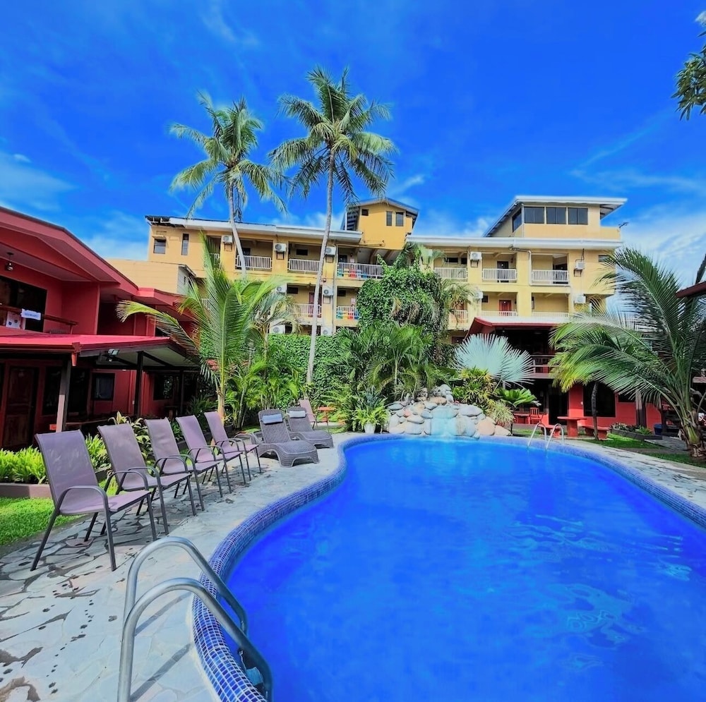 Hotel Los Ranchos 45/50