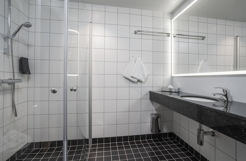 Thon Hotel Alta 10/60