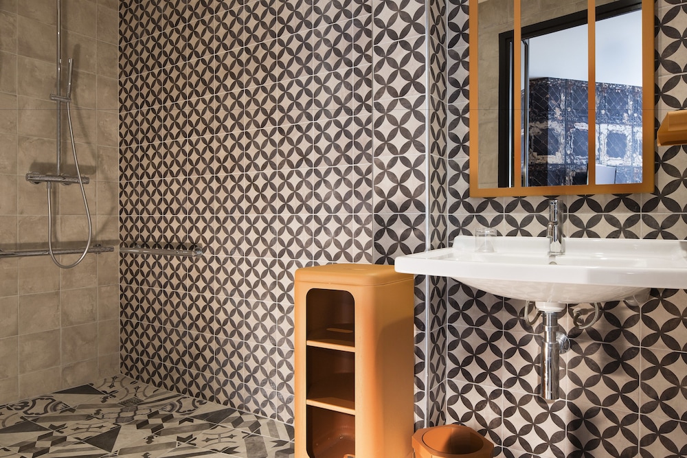 Espace Champerret 15/68