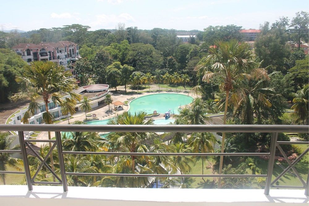 Klana Resort Seremban 57/61