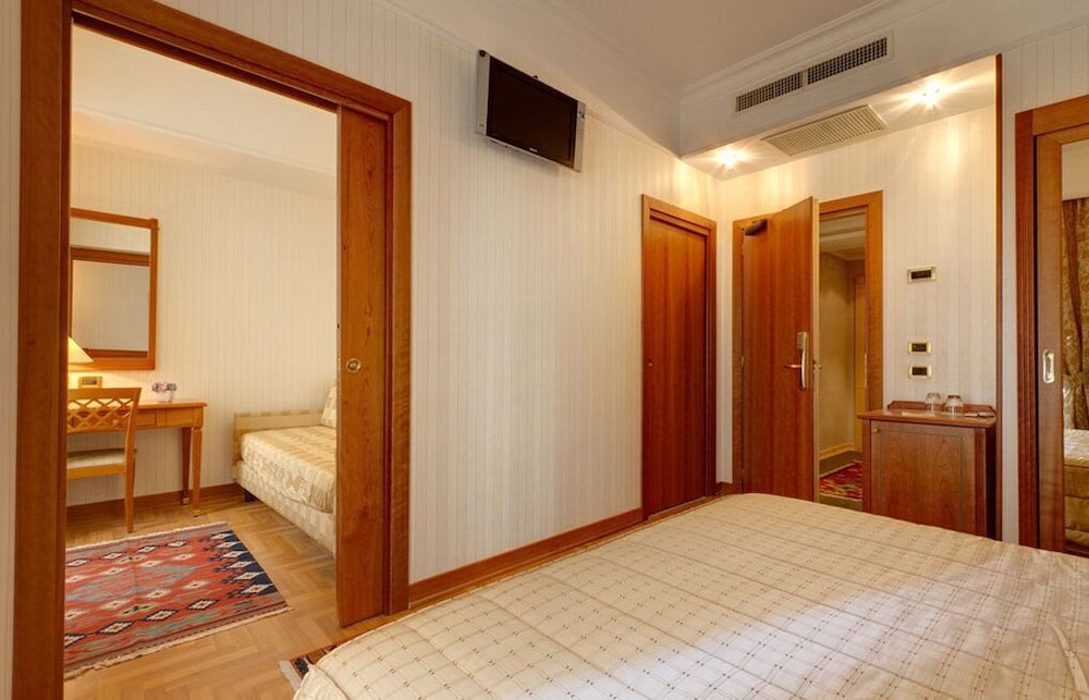 Residenza Roma Centro 13/47
