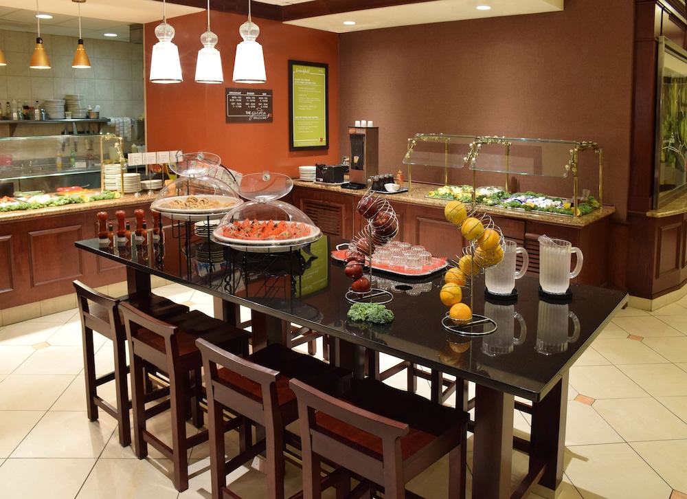 Hilton Garden Inn Columbus/Polaris 38/50