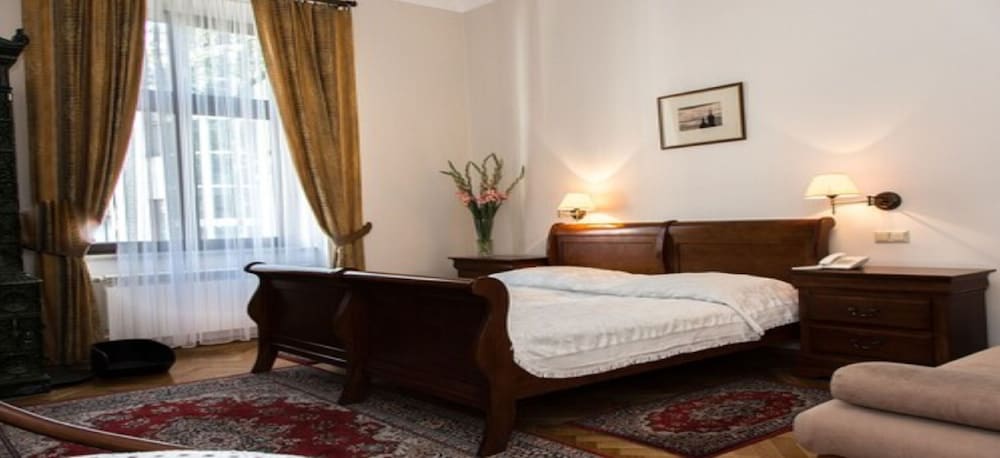 APARTHOTEL BASZTOWA 32/60