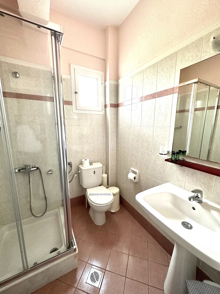 Hotel Ioni 48/50