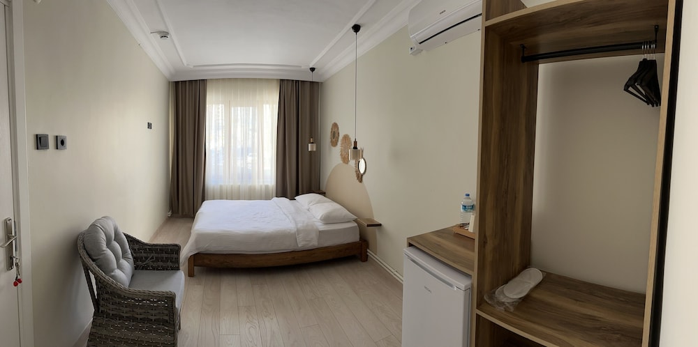 Kingway Suite 15/45