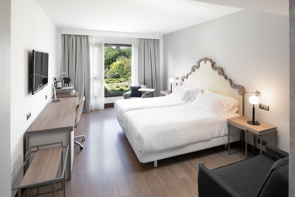 Palacio de Aviles Affiliated By Melia 17/50
