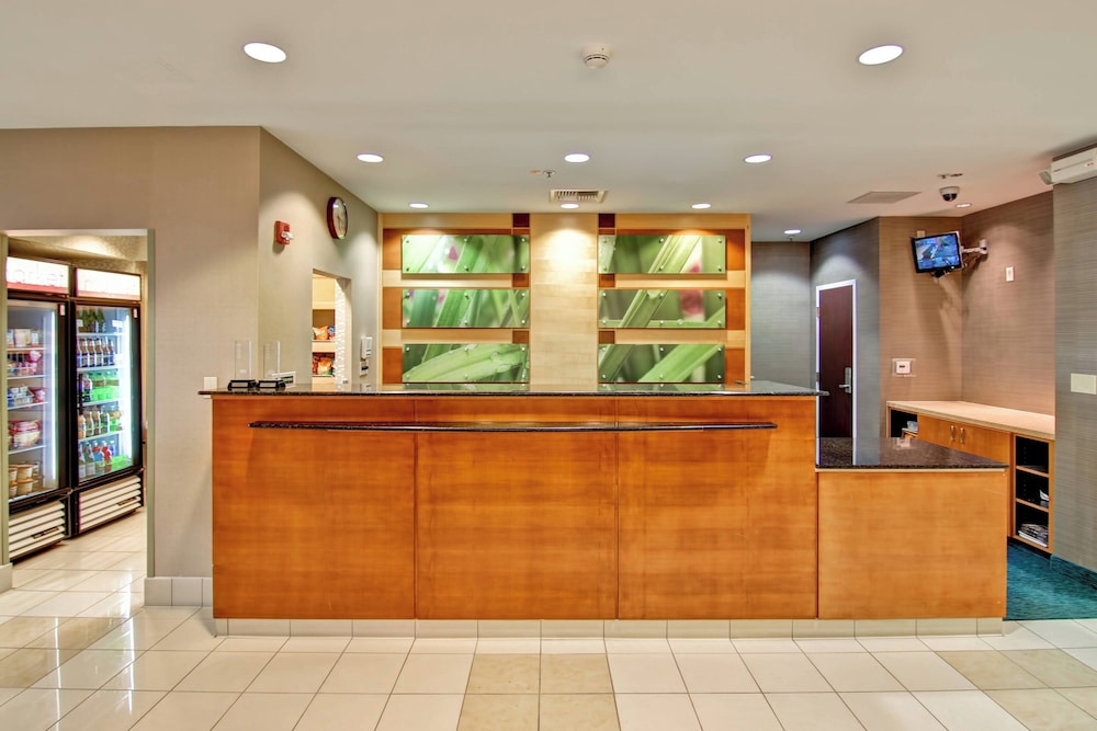 Springhill Suites Fresno 6/46
