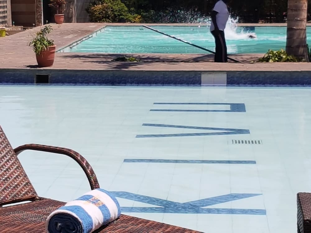 Kivu Resort - Hostel 15/27