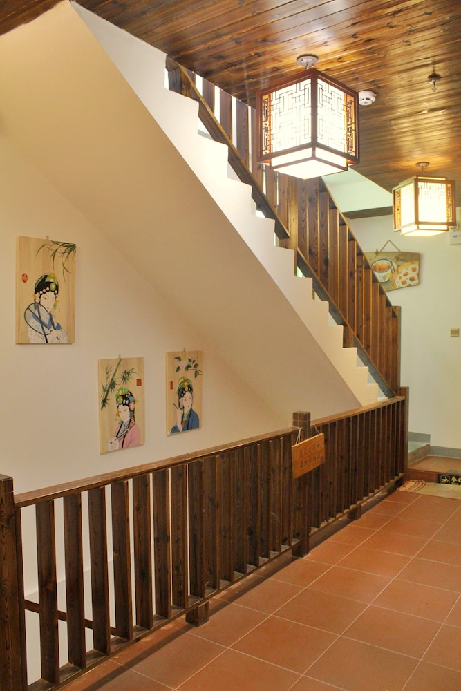 Chaozhou Hello Inn 10/50