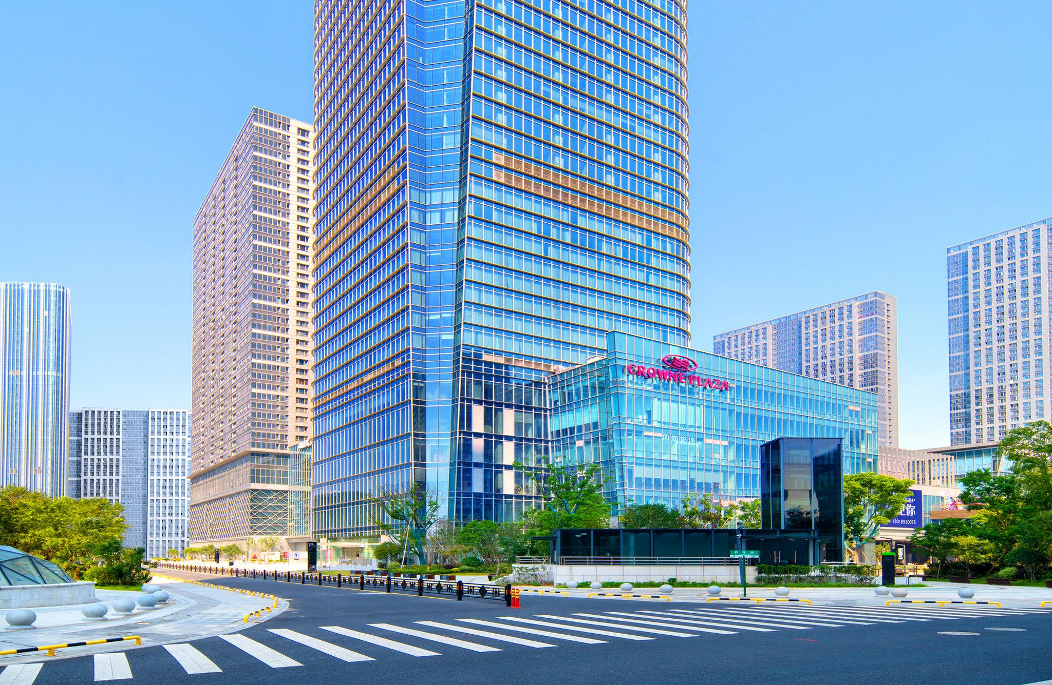 Crowne Plaza Hangzhou Science City 70/74