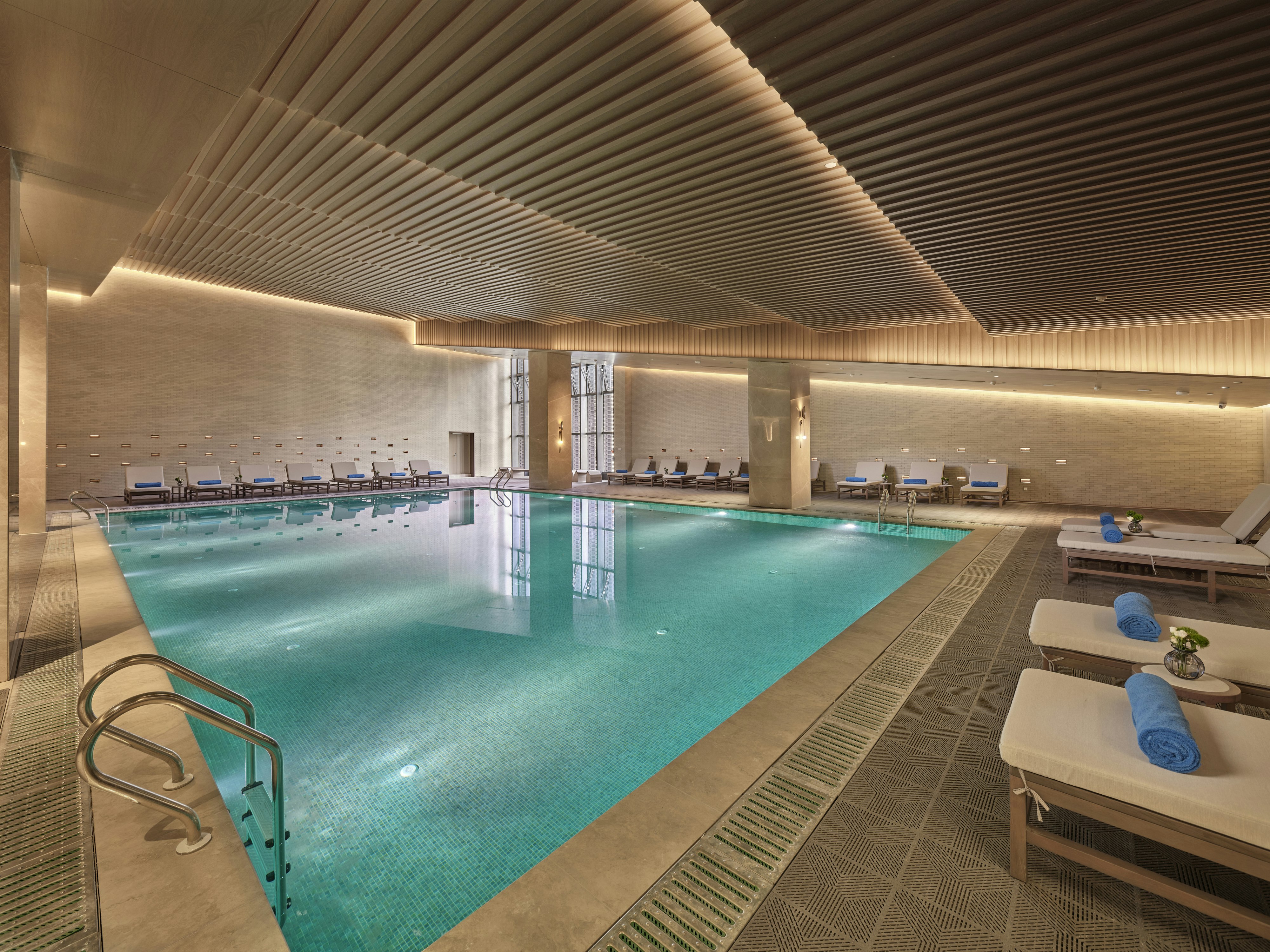 The Reserve Hotel Luoyang, Curio Collection by Hilton 25/51