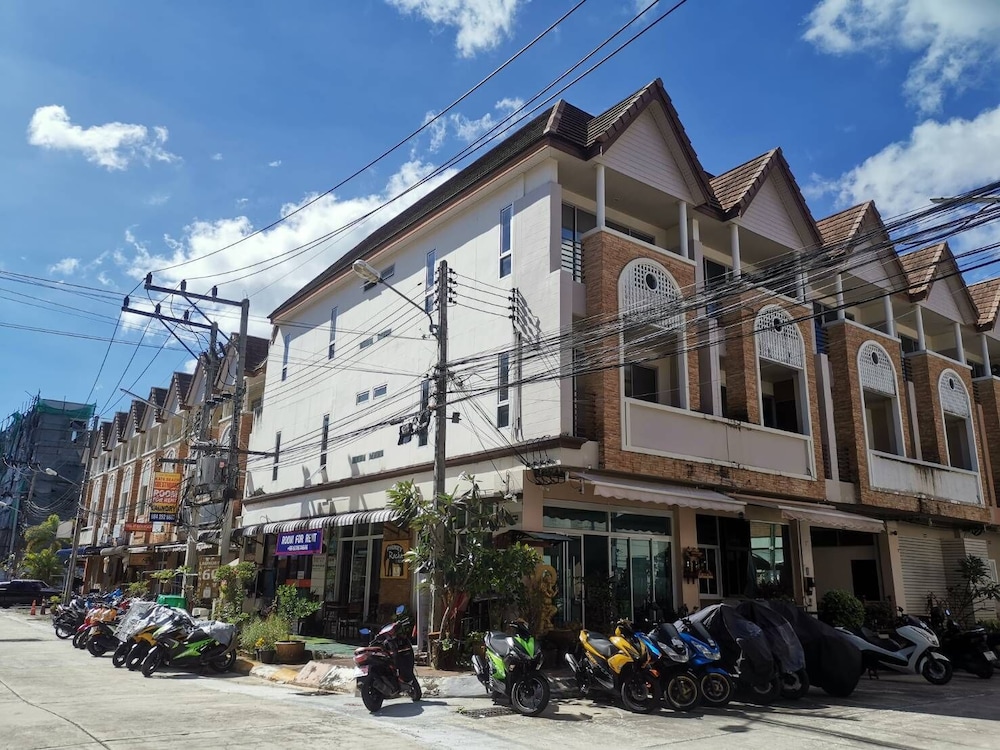 Phuket Racha At Kata 8/62