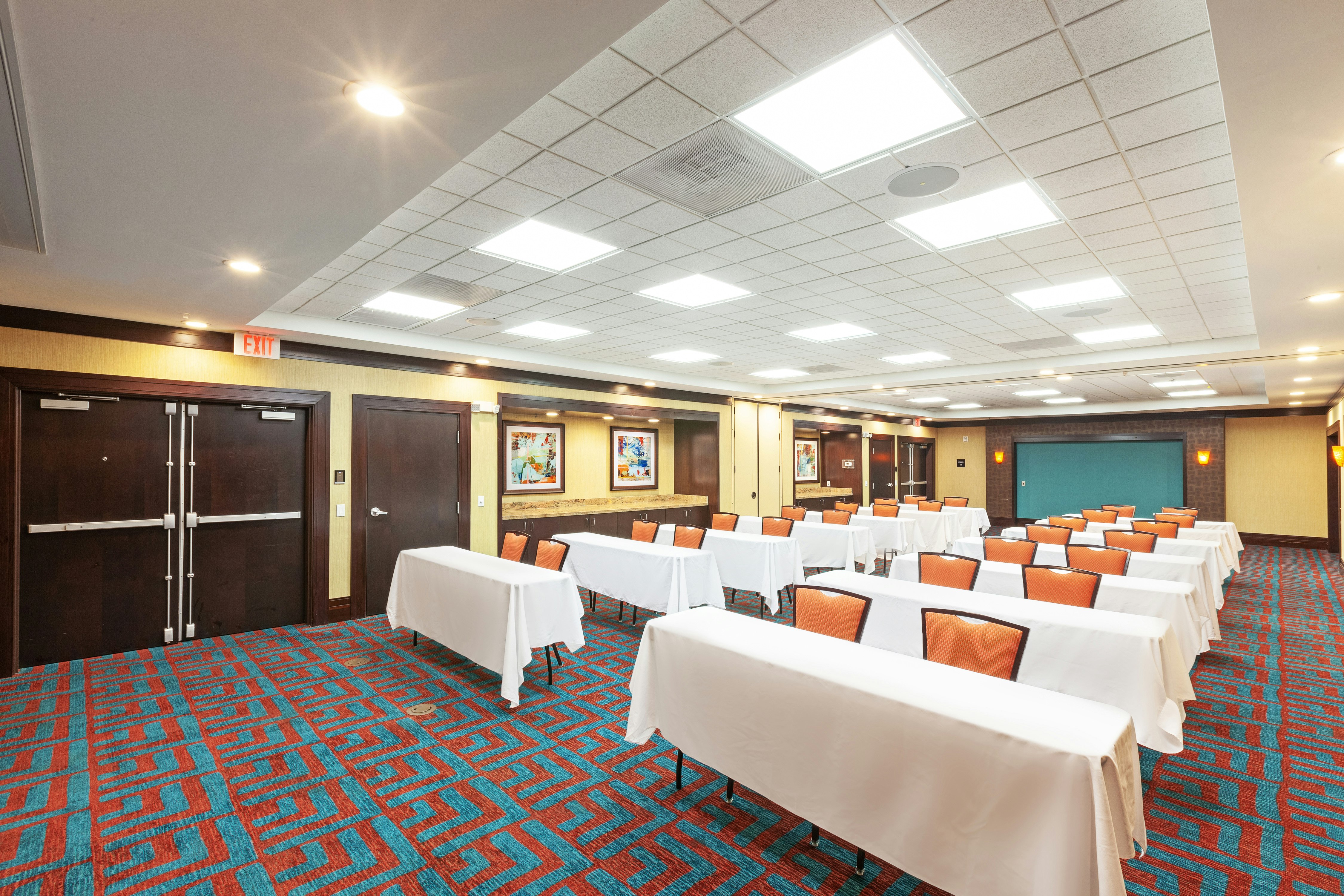 Hampton Inn & Suites by Hilton Houston North IAH 15/21