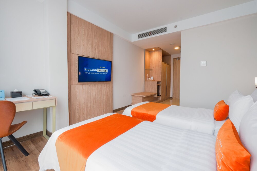 Bigland Hotel Bogor 15/50