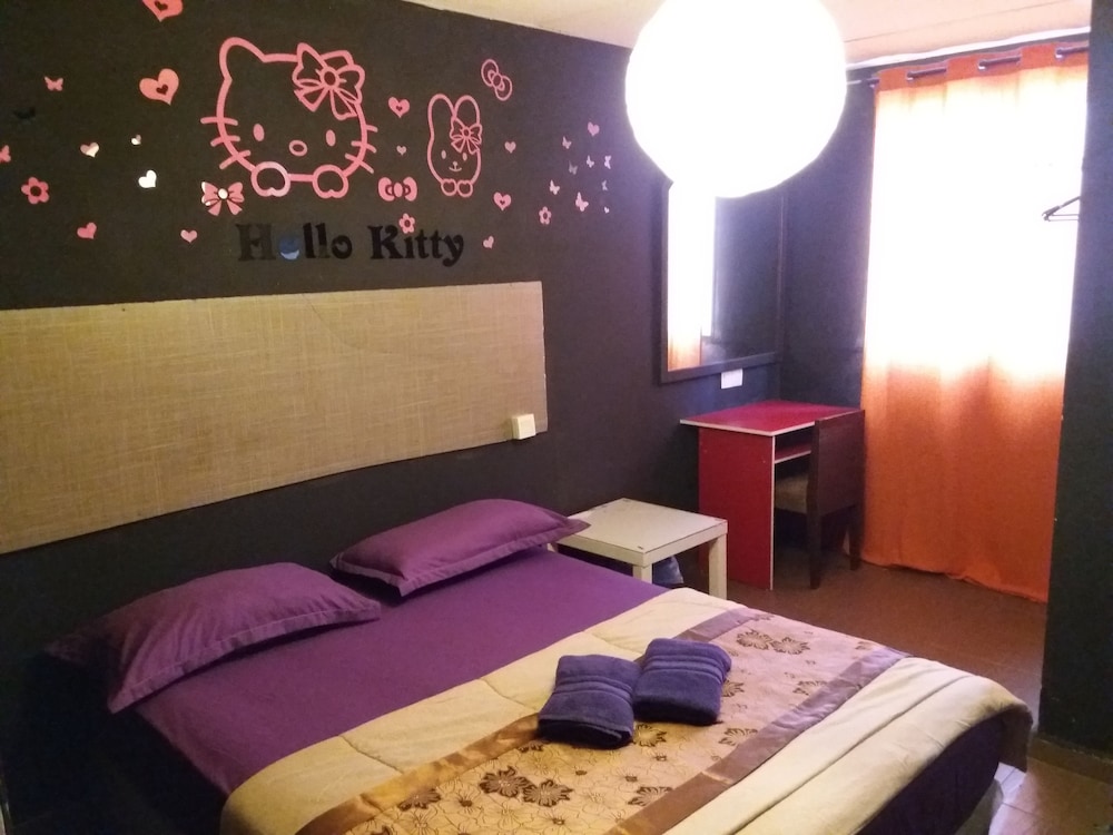 CITY INN HOTEL 30/33