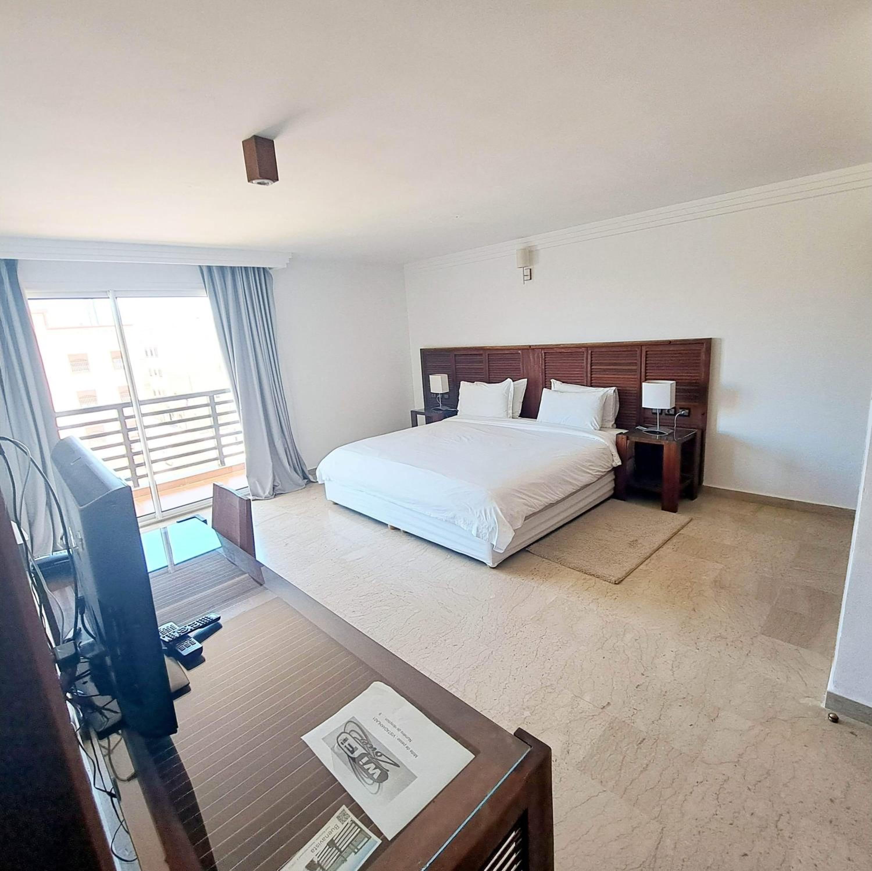 Room, Double Bed, Side View، Buena Vista Hotel 3/3