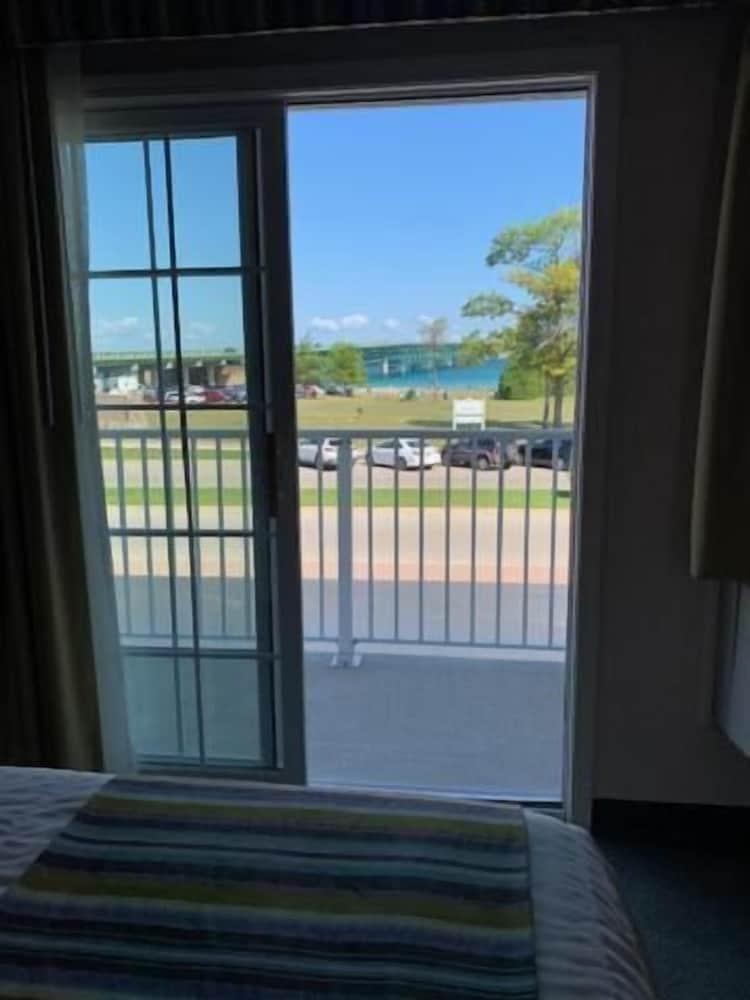 Parkside Inn Bridgeview 37/59