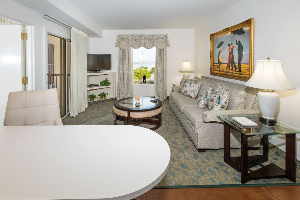 Hampton Inn & Suites Amelia Island-Historic Harbor Front 31/44