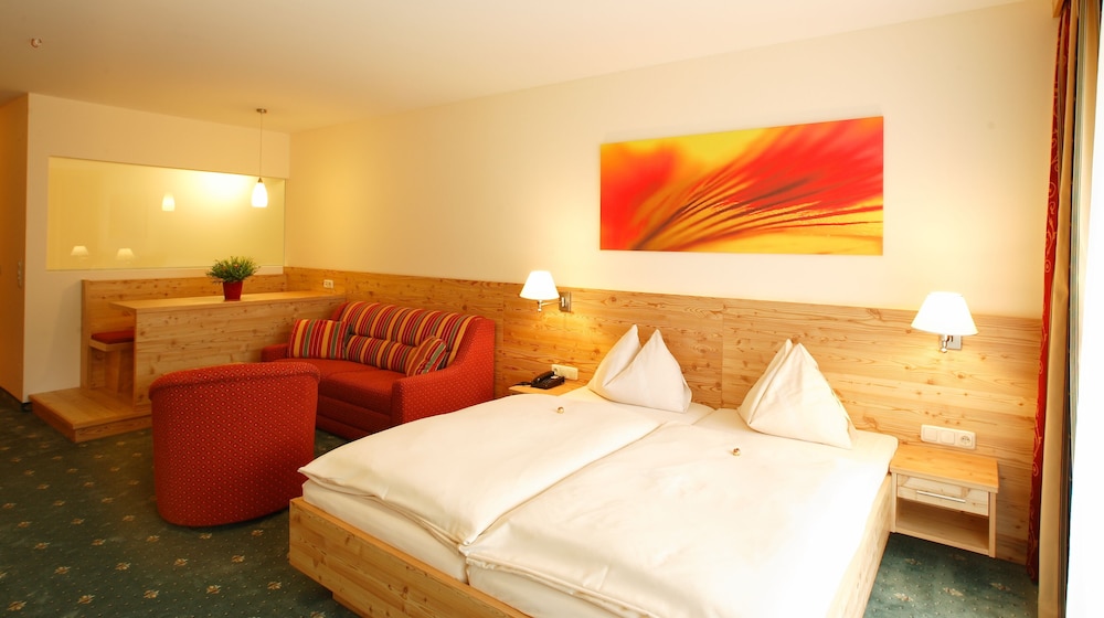 Hotel Leonhard 24/73