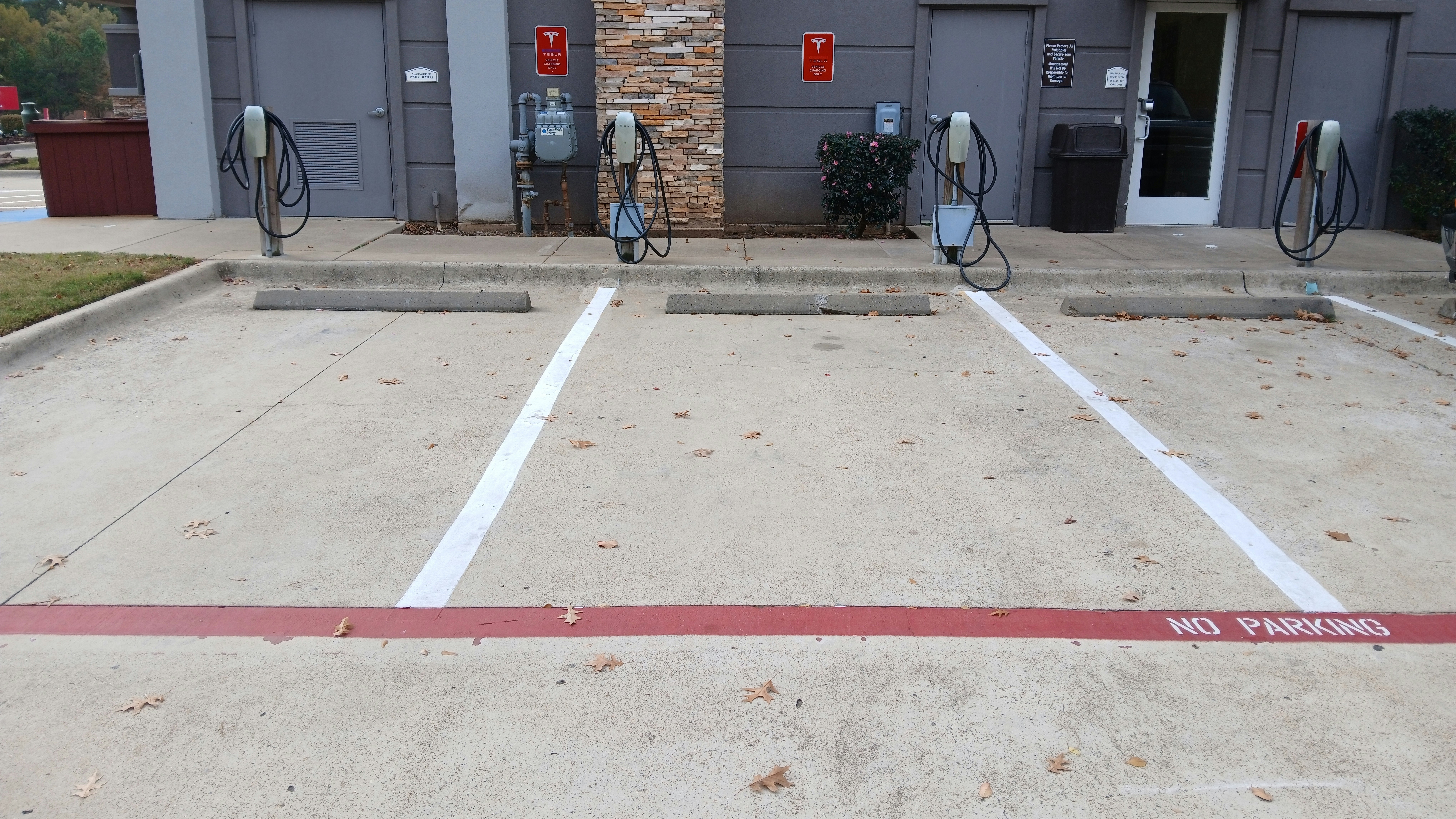Red Roof Inn and Suites Longview 25/26